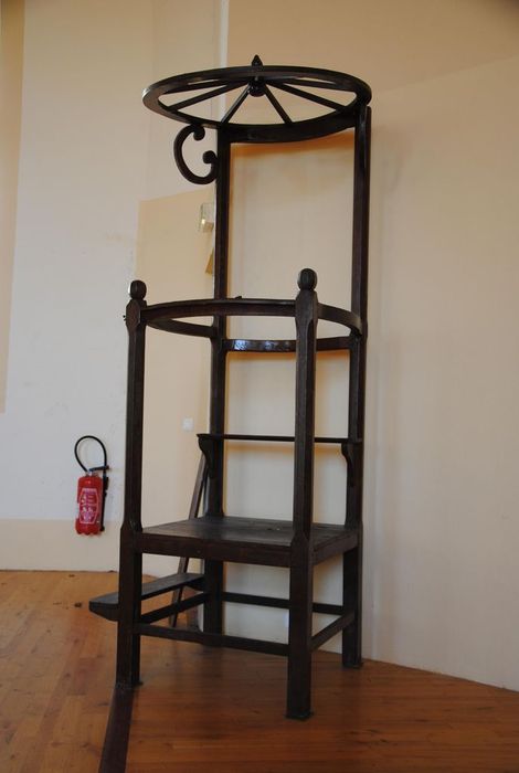 chaire à prêcher mobile ou du désert (culte protestant) - © Ministère de la Culture (France), Médiathèque du patrimoine et de la photographie, Conservation des antiquités et des objets d’art de l’Ardèche – Tous droits réservés