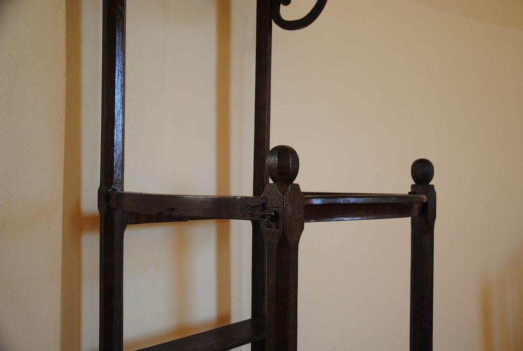 chaire à prêcher mobile ou du désert (culte protestant), détail - © Ministère de la Culture (France), Conservation des antiquités et des objets d’art de l’Ardèche – Tous droits réservés