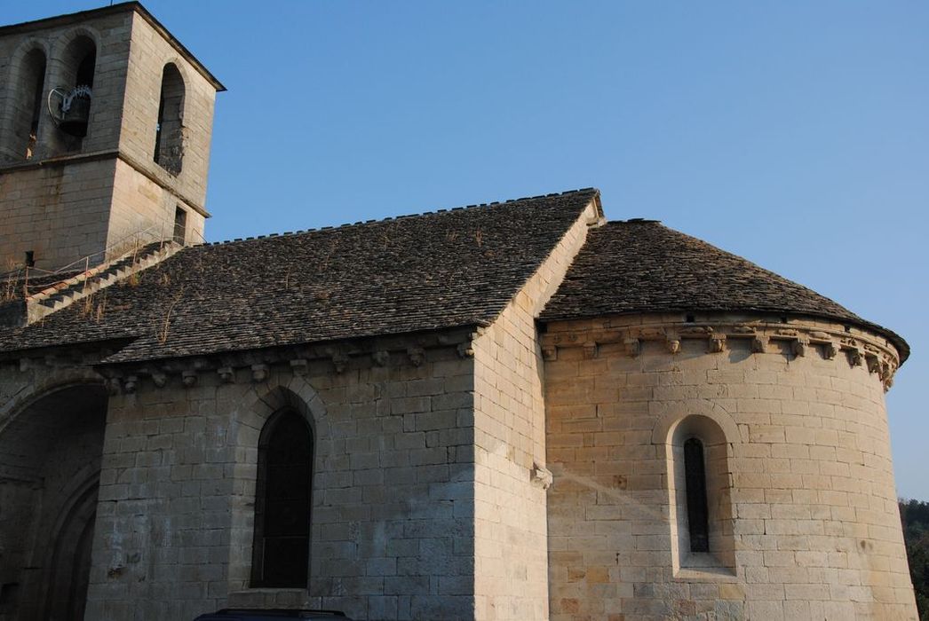 église Saint-Martin : Façade latérale sud, vue partielle