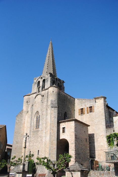 Eglise Saint-Hilaire : Ensemble est, vue générale