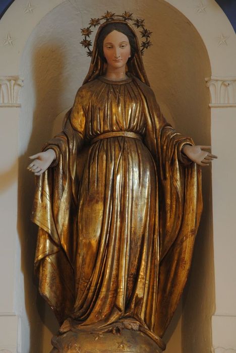 statue : Vierge Immaculée (La)