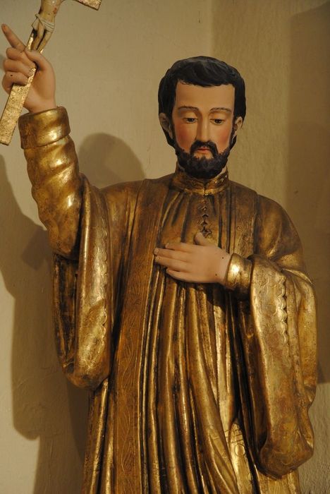 statue : Saint Jean François Régis, vue partielle