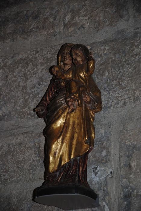 statue : Vierge à l'Enfant