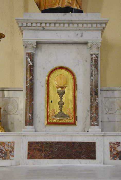 tabernacle de l'autel du Sacré-Coeur - © Ministère de la Culture (France), Médiathèque du patrimoine et de la photographie, Conservation des antiquités et des objets d’art de l’Ardèche – Tous droits réservés