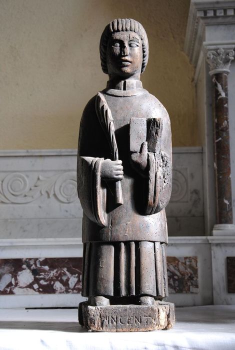 statue : Saint Vincent - © Ministère de la Culture (France), Médiathèque du patrimoine et de la photographie, Conservation des antiquités et des objets d’art de l’Ardèche – Tous droits réservés