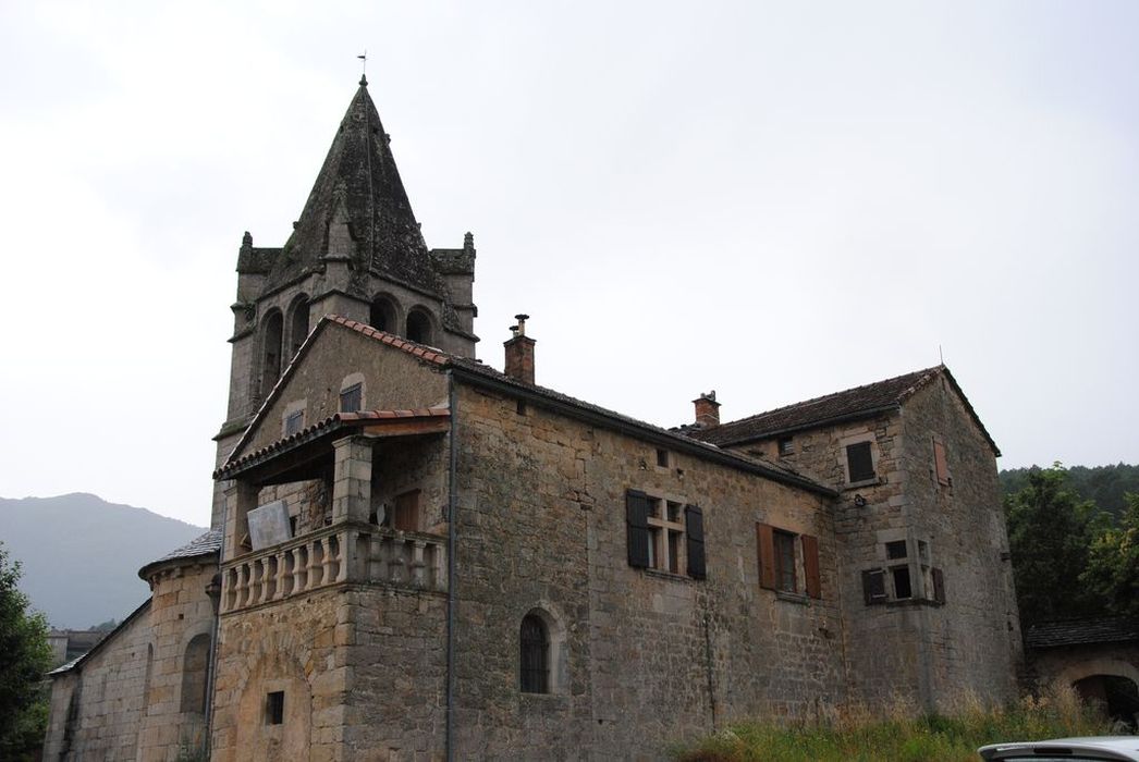 Eglise Saint-Victor : Ensemble nord, vue partielle