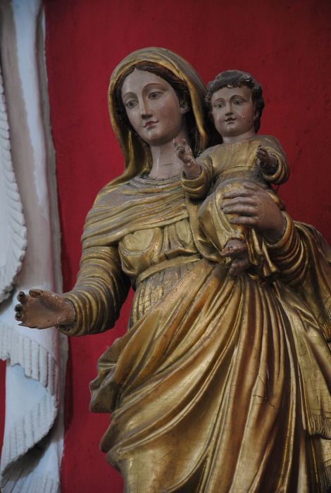 statue : Vierge à l'Enfant, vue partielle