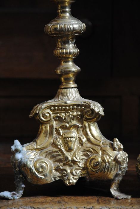 chandelier de l'autel de Notre Dame de Lourdes, détail