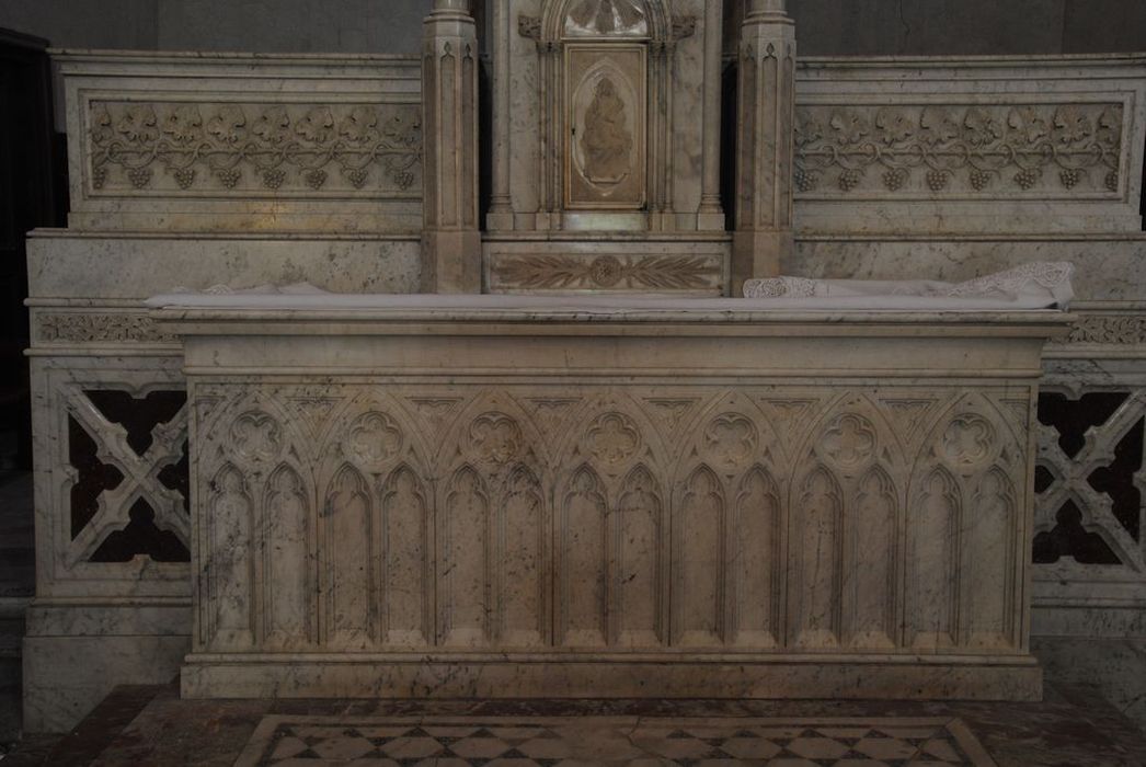 autel (maître-autel), vue partielle