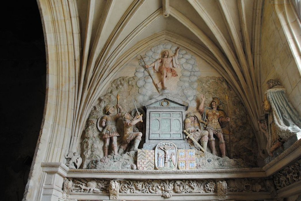 revêtement intérieur (décor intérieur) de la chapelle des Princes, vue partielle