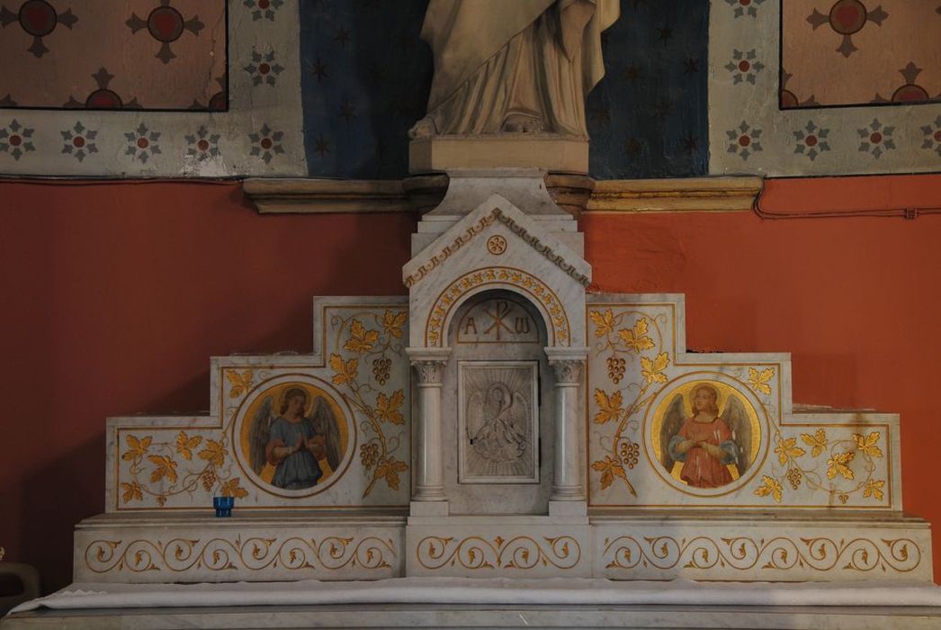 tabernacle de l'autel du Sacré-Coeur de Jésus