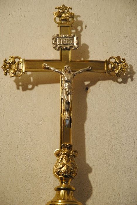 croix de procession, vue partielle