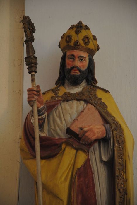 statue : Saint Paulin, vue partielle
