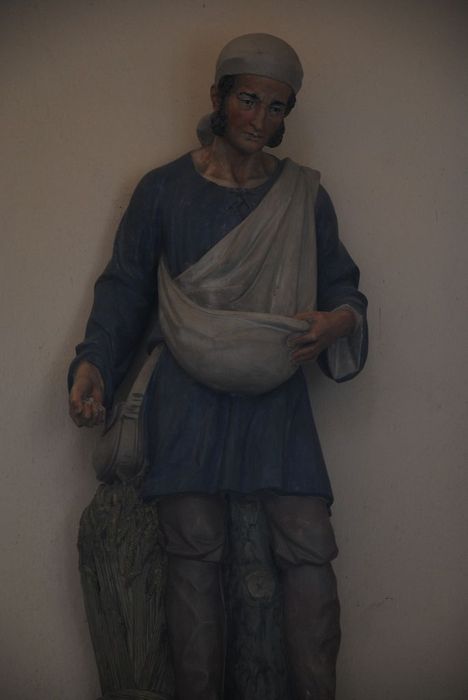 statue : Saint Isidore, vue partielle