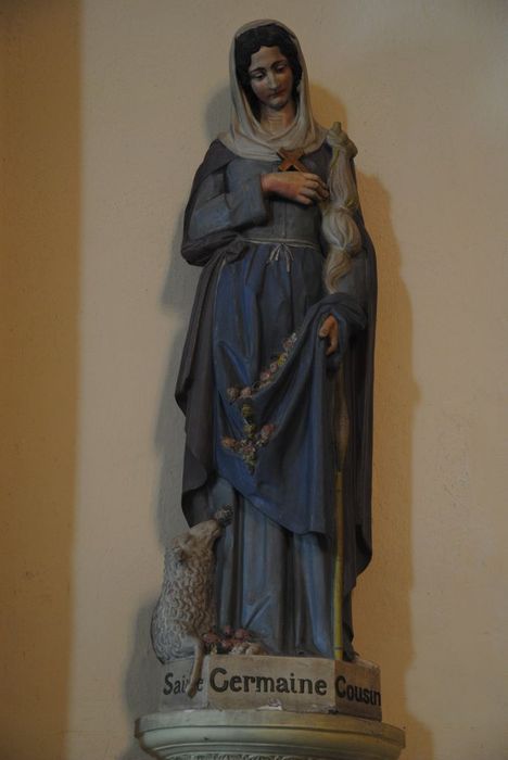 statue : Sainte Germaine Cousin