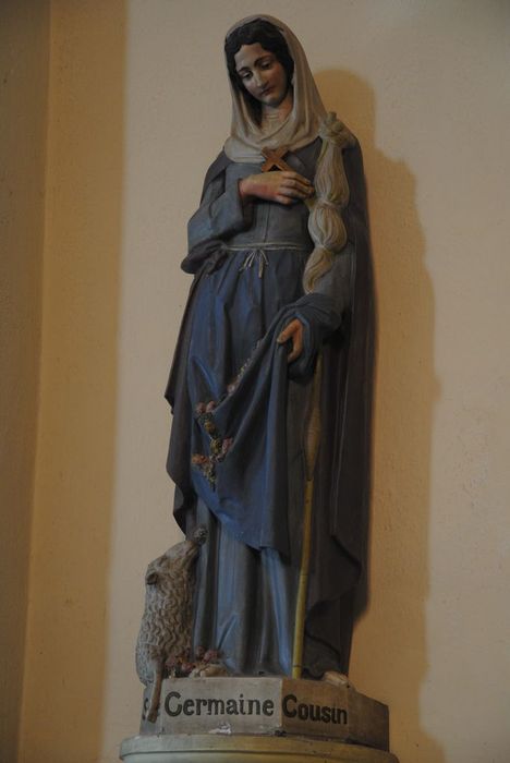 statue : Sainte Germaine Cousin