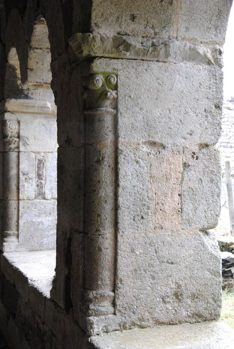 Abbaye : Cloître, détail