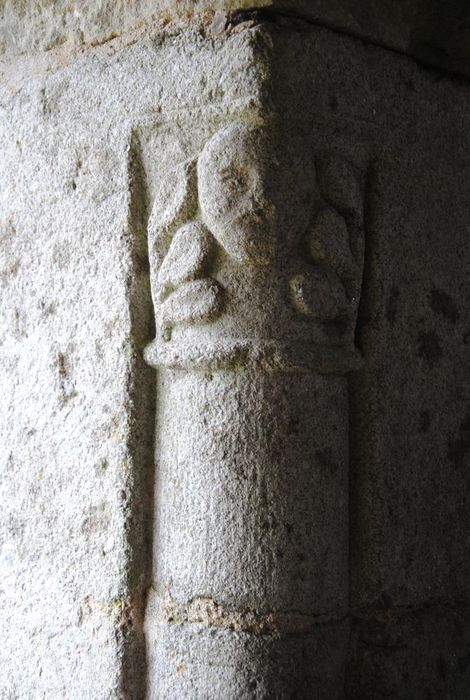 Abbaye : Cloître, détail