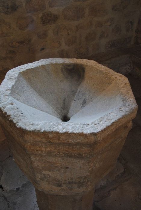 cuve des fonts baptismaux