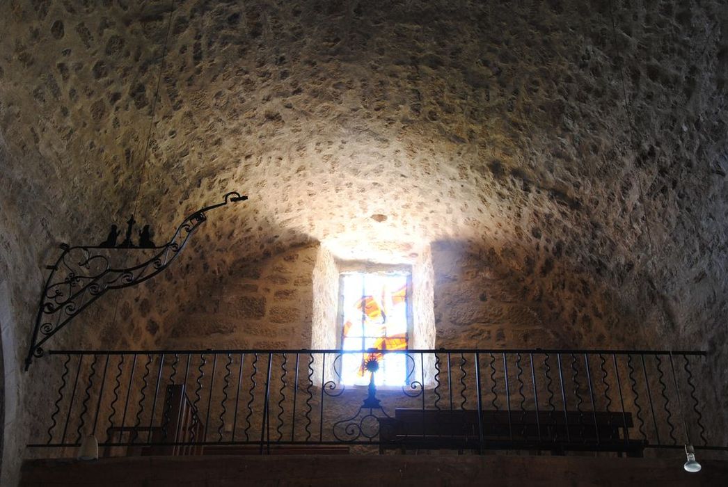 Eglise paroissiale : Tribune, vue générale