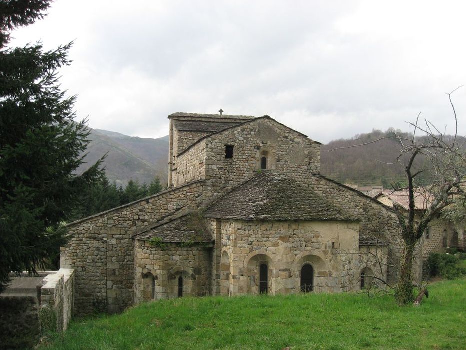 Eglise Notre-Dame de Prévenchères : Chevet, vue générale