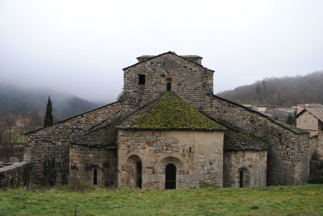 Eglise Notre-Dame de Prévenchères : Chevet, vue générale