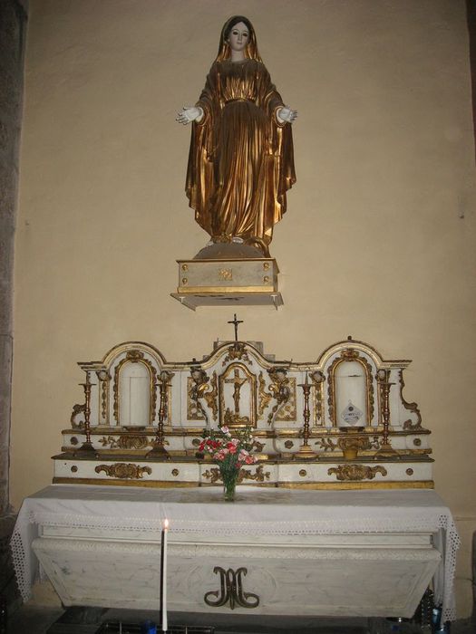 autel de la Vierge ; statue : Vierge de l'Immaculée Conception - © Ministère de la Culture (France), Médiathèque du patrimoine et de la photographie, Conservation des antiquités et des objets d’art de l’Ardèche – Tous droits réservés