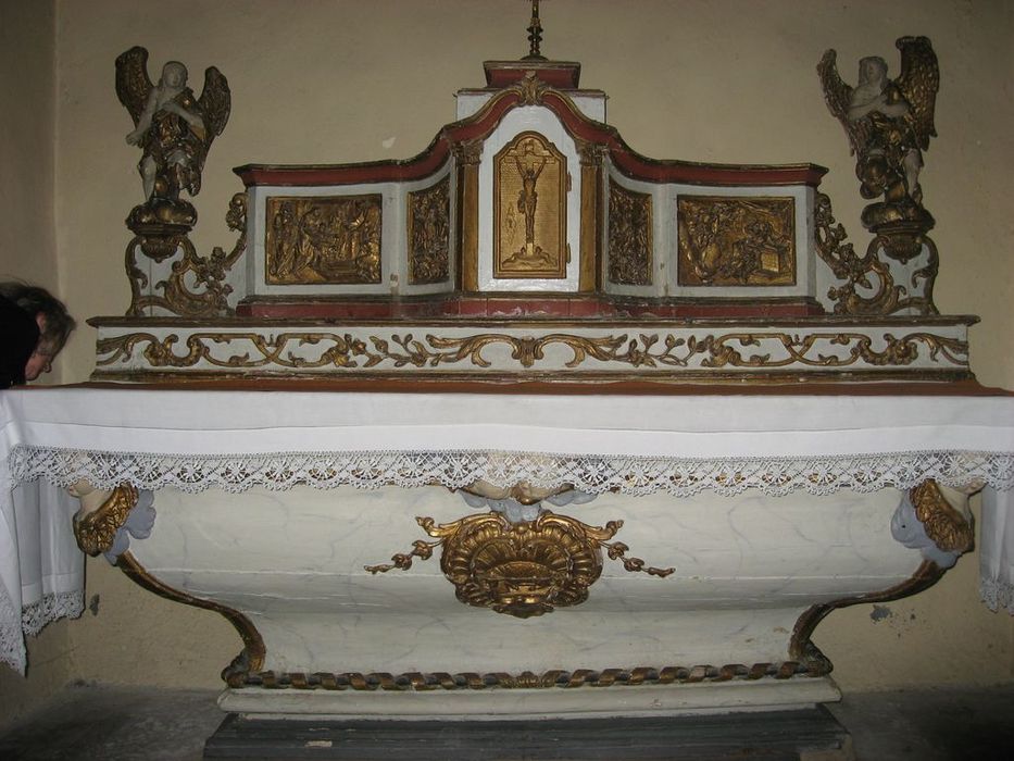 autel ; retable : de la chapelle Notre-Dame de Pitié - © Ministère de la Culture (France), Médiathèque du patrimoine et de la photographie, Conservation des antiquités et des objets d’art de l’Ardèche – Tous droits réservés