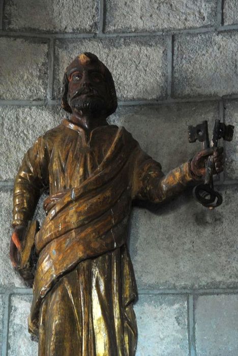 statue : Saint Pierre, vue partielle