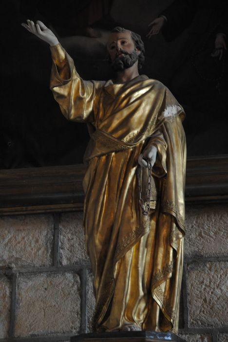 statue : Saint Pierre aux Liens, vue partielle