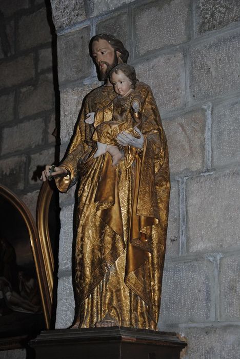 3 statues : saint Pierre, saint Joseph, saint Pierre aux Liens