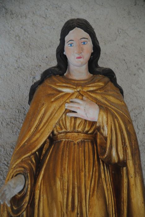 statue : Saint Philomène, vue partielle - © Ministère de la Culture (France), Médiathèque du patrimoine et de la photographie, Conservation des antiquités et des objets d’art de l’Ardèche – Tous droits réservés
