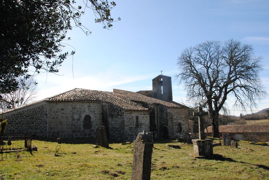 Eglise paroissiale : Ensemble nord-est, vue générale