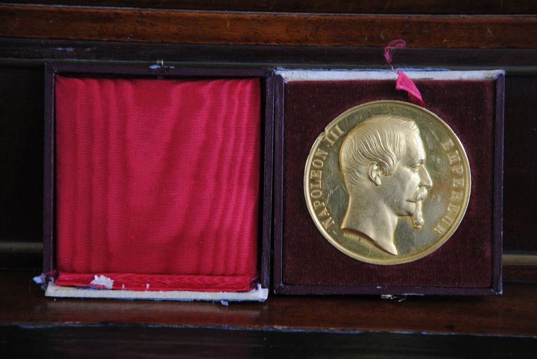 médaille commémorative de l'Exposition Universelle de 1855 - © Ministère de la Culture (France), Médiathèque du patrimoine et de la photographie, Conservation des antiquités et des objets d’art de l’Ardèche – Tous droits réservés