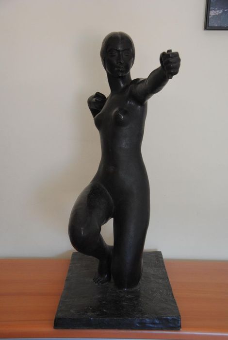 statue : Le lanceur de flèches - © Ministère de la Culture (France), Médiathèque du patrimoine et de la photographie, Conservation des antiquités et des objets d’art de l’Ardèche – Tous droits réservés