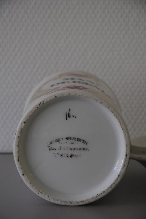 pot à pharmacie n°1 - © Ministère de la Culture (France), Médiathèque du patrimoine et de la photographie, Conservation des antiquités et des objets d’art de l’Ardèche – Tous droits réservés