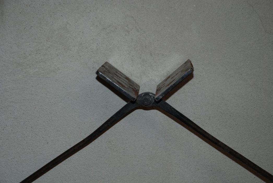 moule à hosties de l'ancien couvent - © Ministère de la Culture (France), Médiathèque du patrimoine et de la photographie, Conservation des antiquités et des objets d’art de l’Ardèche – Tous droits réservés