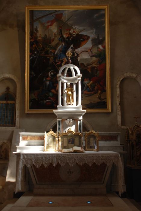 autel ; gradins d'autel ; tabernacle ; ciborium - © Ministère de la Culture (France), Médiathèque du patrimoine et de la photographie, Conservation des antiquités et des objets d’art de l’Ardèche – Tous droits réservés