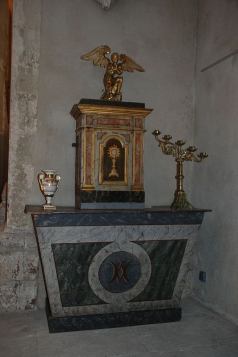 autel avec tabernacle - © Ministère de la Culture (France), Médiathèque du patrimoine et de la photographie, Conservation des antiquités et des objets d’art de l’Ardèche – Tous droits réservés