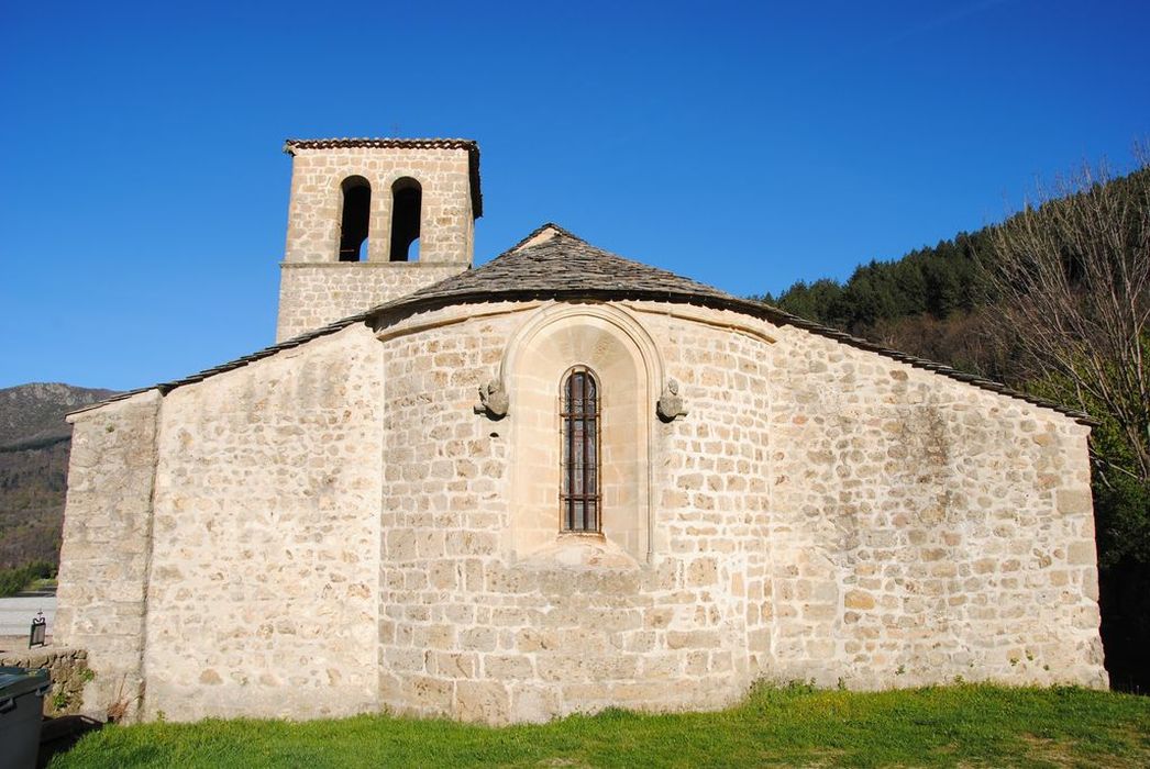 Eglise Saint-Grégoire : Chevet, vue générale