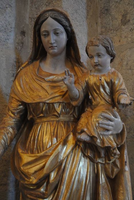 statue : Vierge à l'Enfant, vue partielle