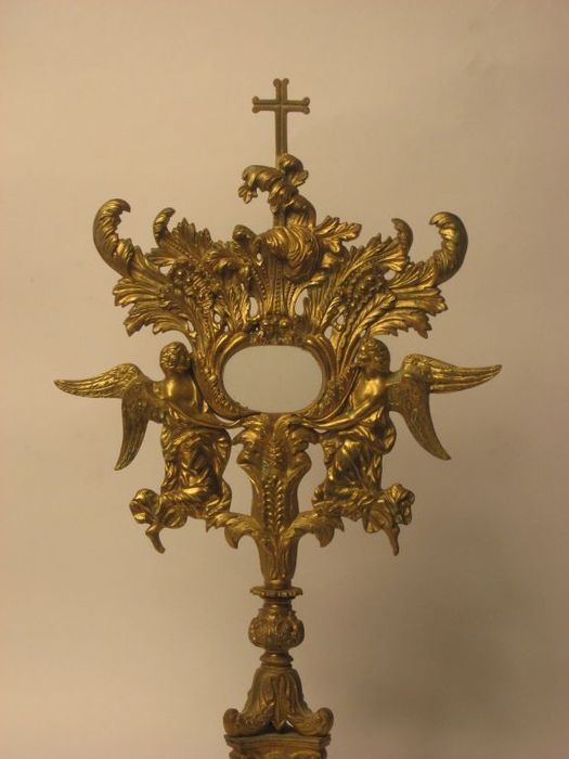 Reliquaire-monstrance, détail