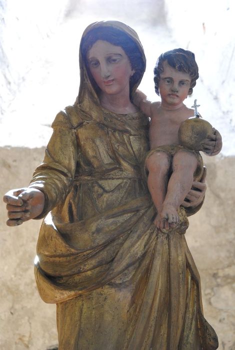 statue : Vierge à l'Enfant, vue partielle