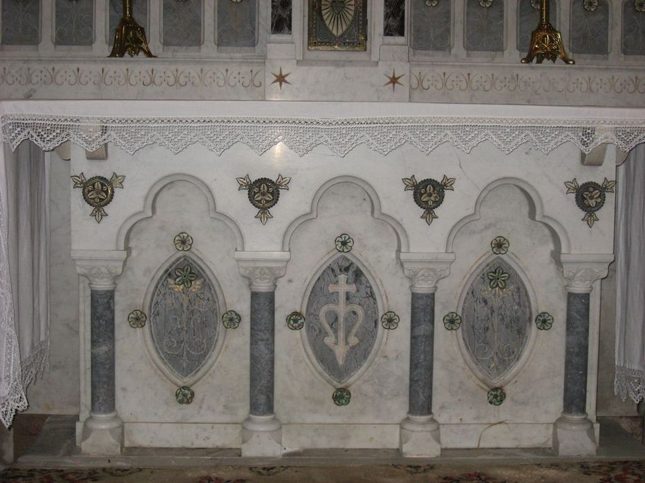 autel de la Sainte-Vierge, vue générale