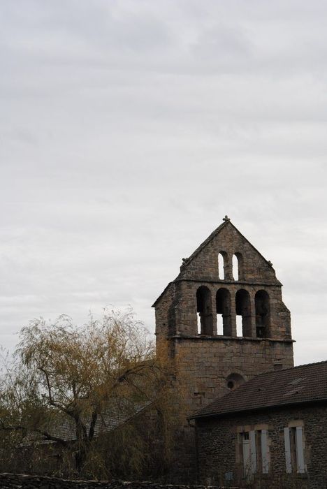 Eglise Saint-Pierre-aux-Liens : Clocher, élévation ouest, vue générale