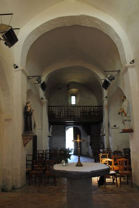 Eglise Saint-Genest : Nef, vue générale