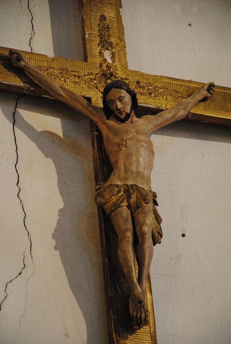 tabernacle avec porte du Christ portant sa croix et entablement, vue partielle