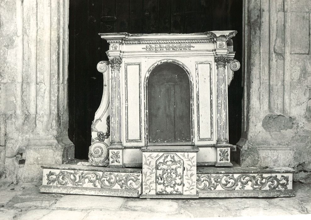 tabernacle ; gradin d'autel - © Ministère de la Culture (France), Médiathèque du patrimoine et de la photographie, Conservation des antiquités et des objets d’art de l’Ardèche – Tous droits réservés