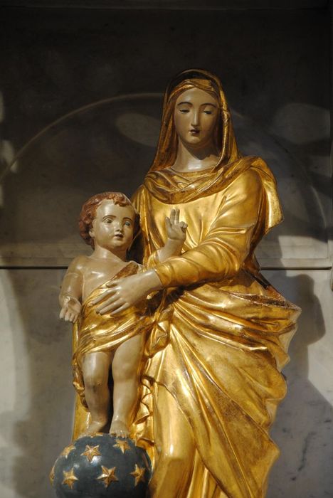 statue : Vierge à l'Enfant, vue partielle