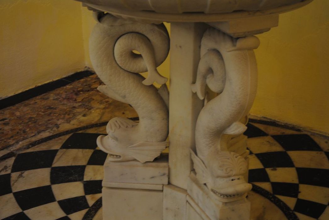 fonts baptismaux, détail